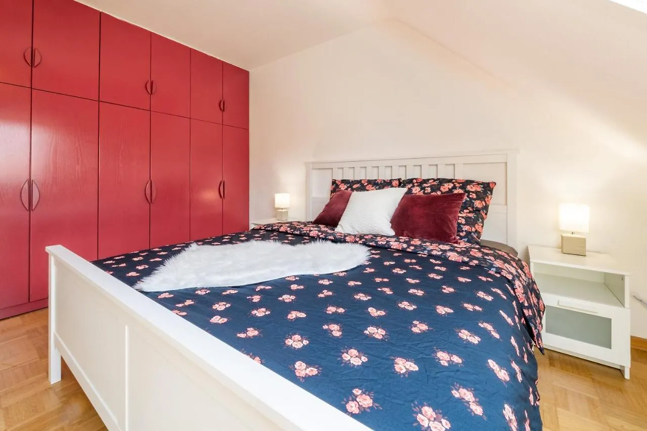 Mitten Im Herzen Von Hannover / Familienfreundlich / 80M²
